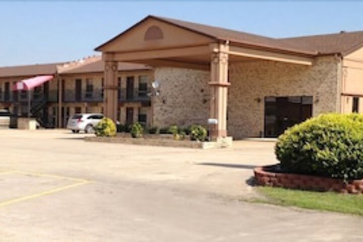 Dumas Inn - thumb 0