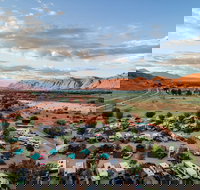 Sun Outdoors Arches Gateway - Orlando Tourists