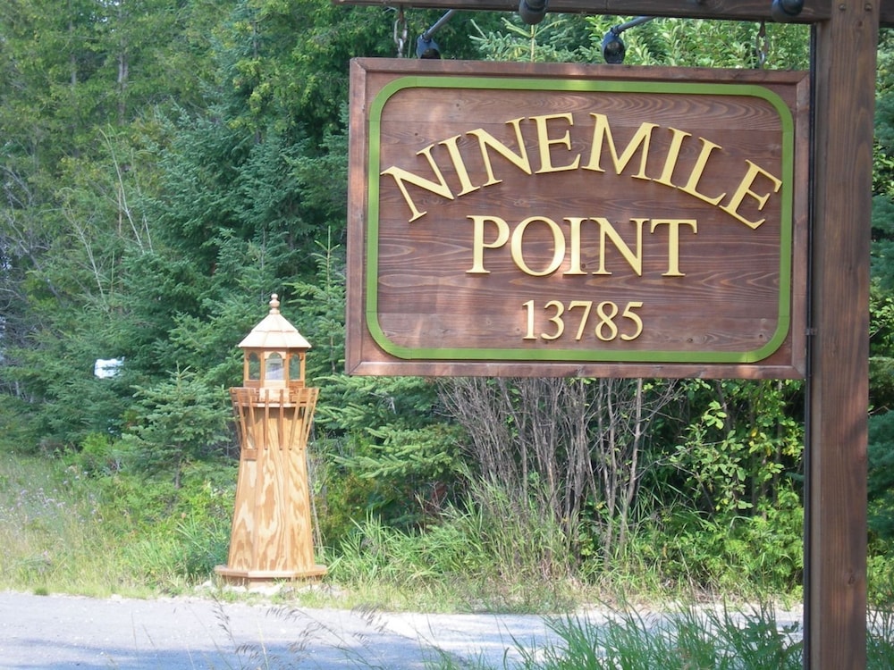 Ninemile Point B&B Inn - thumb 0