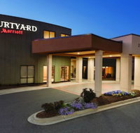 Courtyard by Marriott Charlotte Airport North - Orlando Tourists