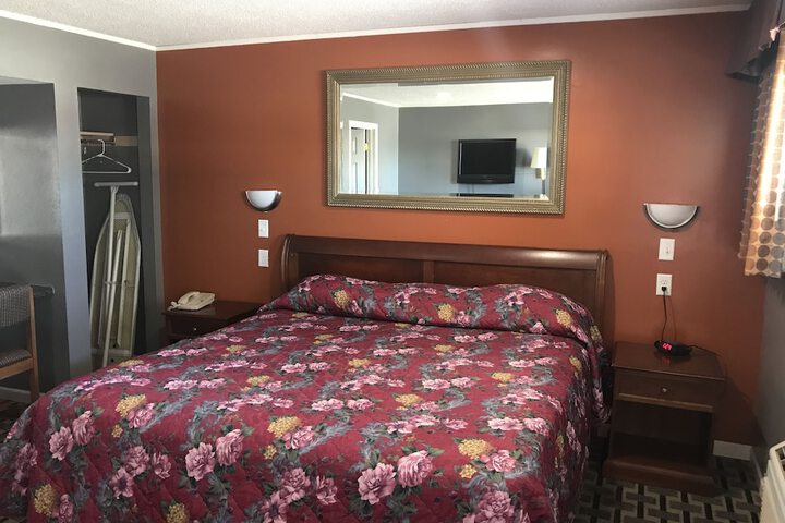 Economy Inn Motel - thumb 5