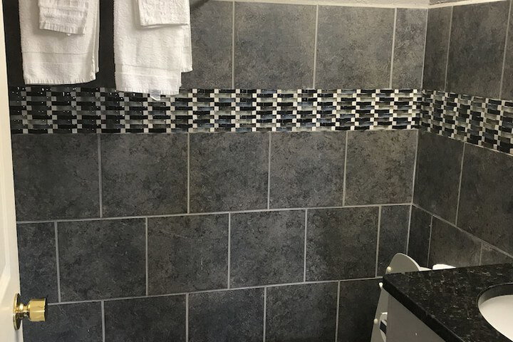 Economy Inn Motel - thumb 4