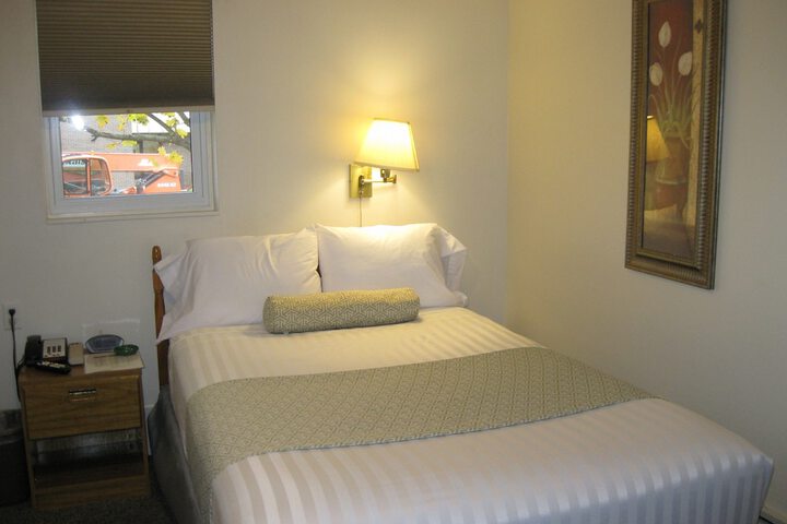 Boyne City Motel - thumb 6