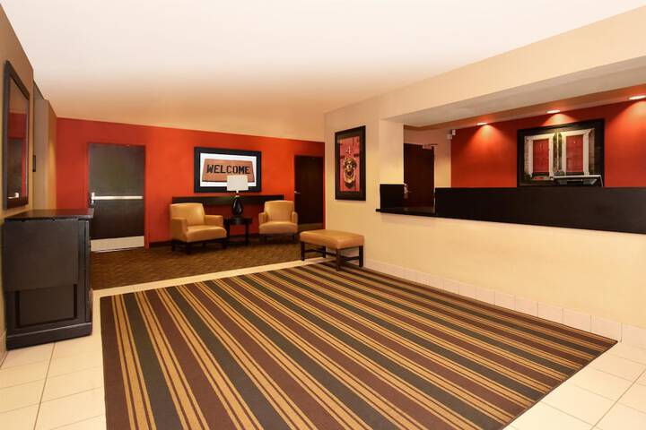 Extended Stay America Suites Phoenix Biltmore - thumb 3