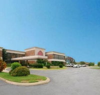 Economy Inn  Suites - Orlando Tourists