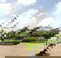 Embassy Suites by Hilton New Orleans - Orlando Tourists