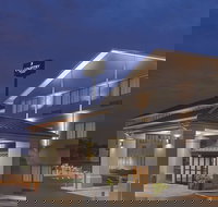 Country Inn  Suites by Radisson Abingdon VA - Orlando Tourists