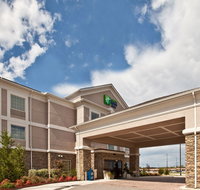 Holiday Inn Express Ada an IHG Hotel - Orlando Tourists