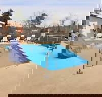 Comfort Inn  Suites - Orlando Tourists