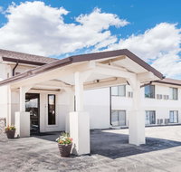Super 8 by Wyndham Belle Fourche SD - Orlando Tourists