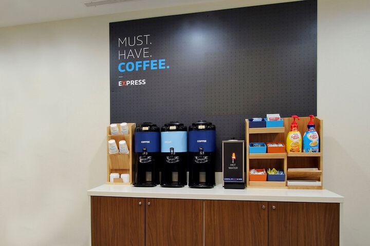 Holiday Inn Express & Suites Milledgeville, An IHG Hotel - thumb 4