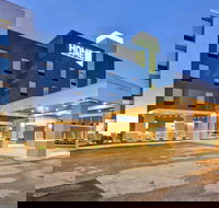 Home2 Suites by Hilton Evansville - Orlando Tourists