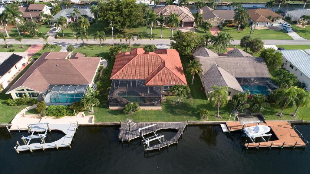 Waterfront Villa Ocean Drive ID1431 - thumb 3