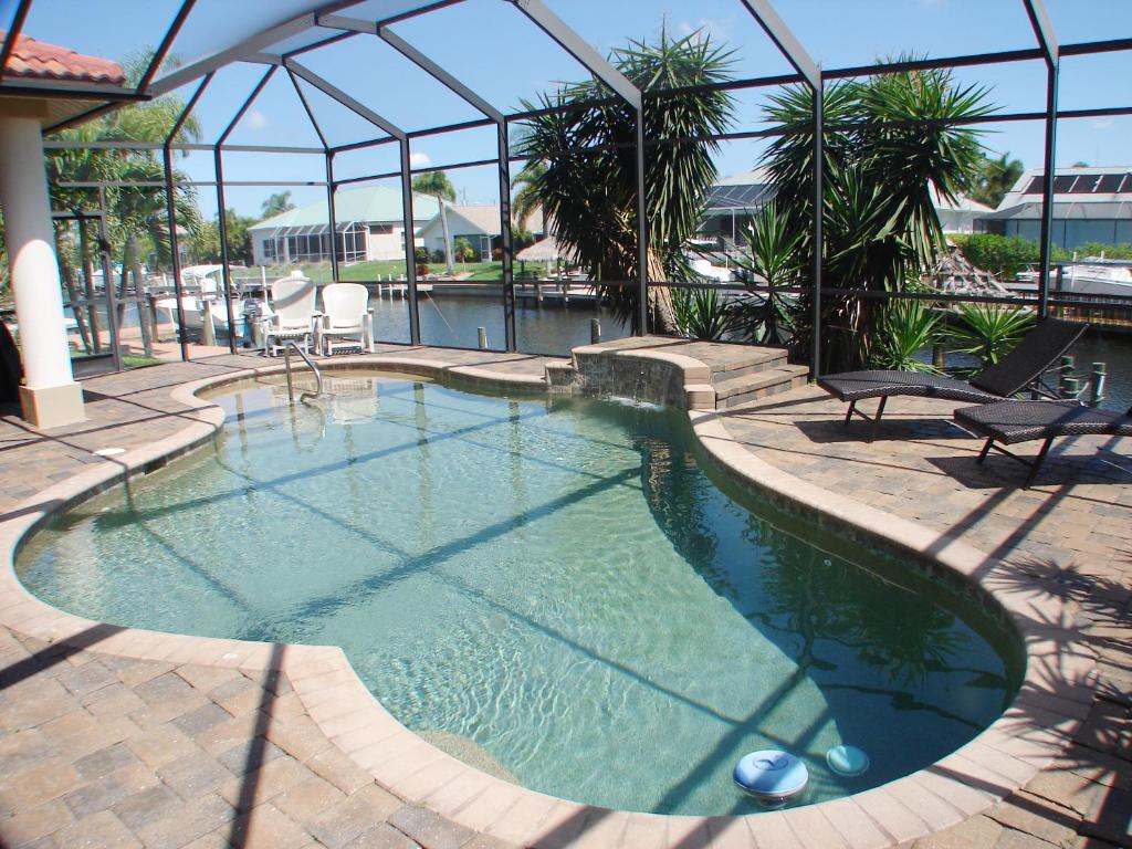 Waterfront Villa Ocean Drive ID1431 - thumb 4