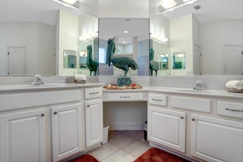 VIlla Merrick - thumb 1