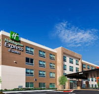 Holiday Inn Express  Suites Chanute an IHG Hotel - Orlando Tourists
