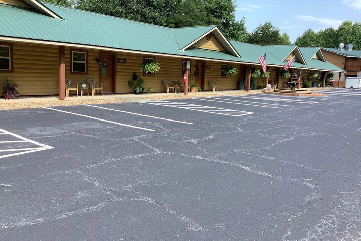 Nacoochee Valley Rentals - thumb 2