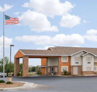 Super 8 by Wyndham Portales - Orlando Tourists