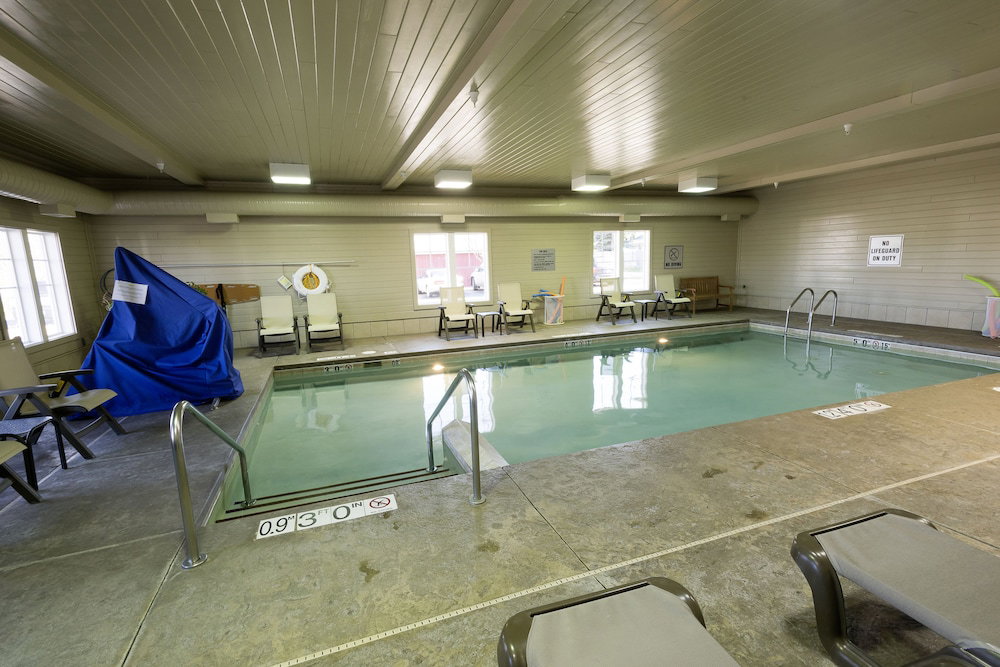 Holiday Inn Express Hotel & Suites Iron Mountain, An IHG Hotel - thumb 4