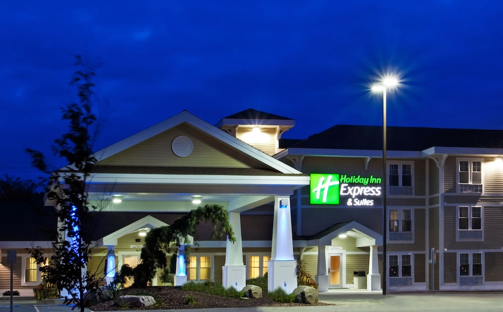 Holiday Inn Express Hotel & Suites Iron Mountain, An IHG Hotel - thumb 2