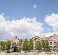 GreenTree Inn  Suites Florence - Orlando Tourists