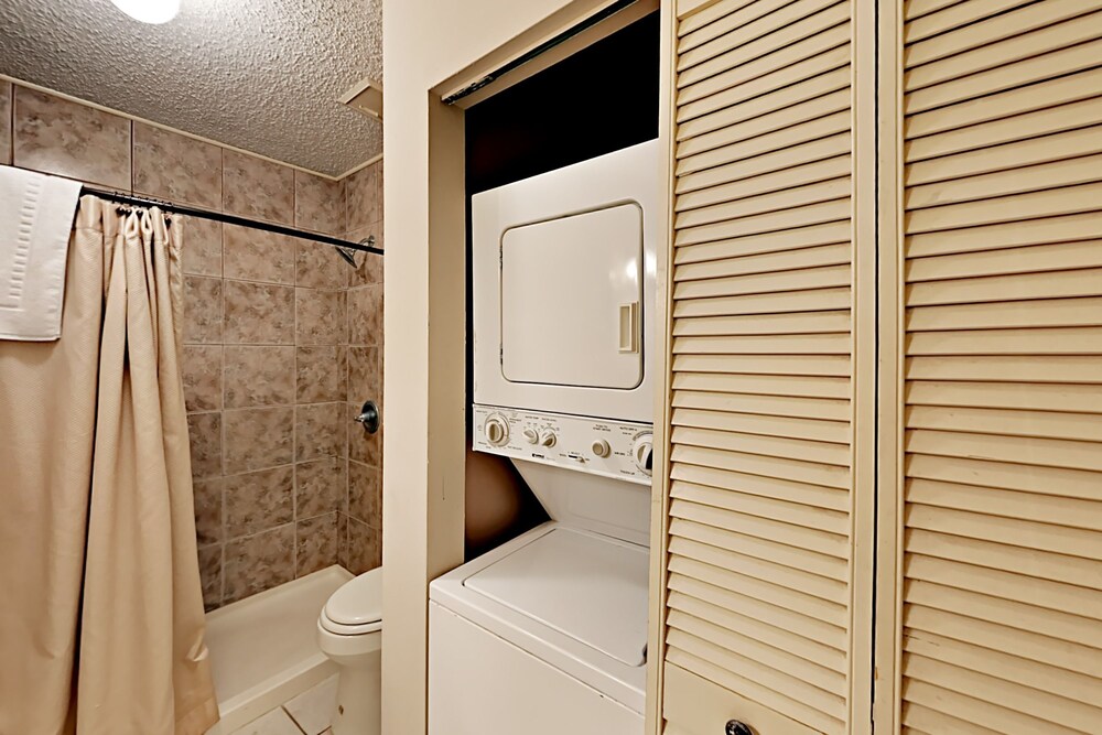 Fortuna Bay #6 - One Bedroom Condo - thumb 4