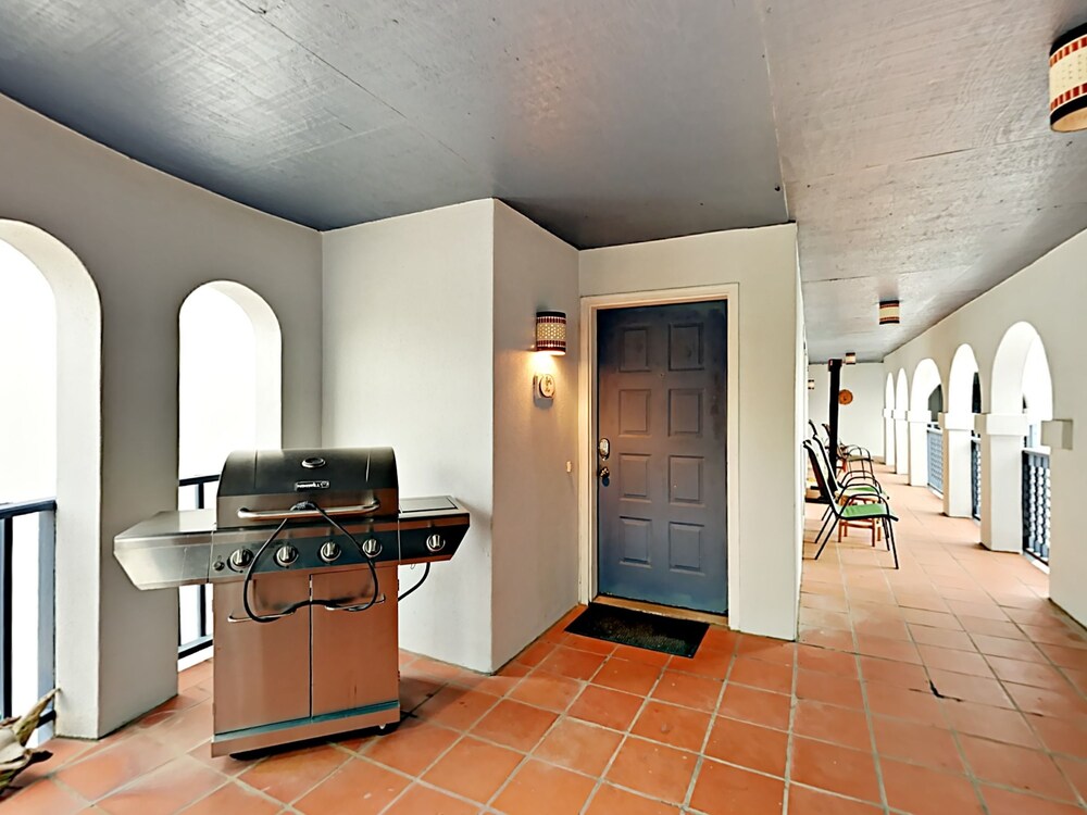 Fortuna Bay #6 - One Bedroom Condo - thumb 5