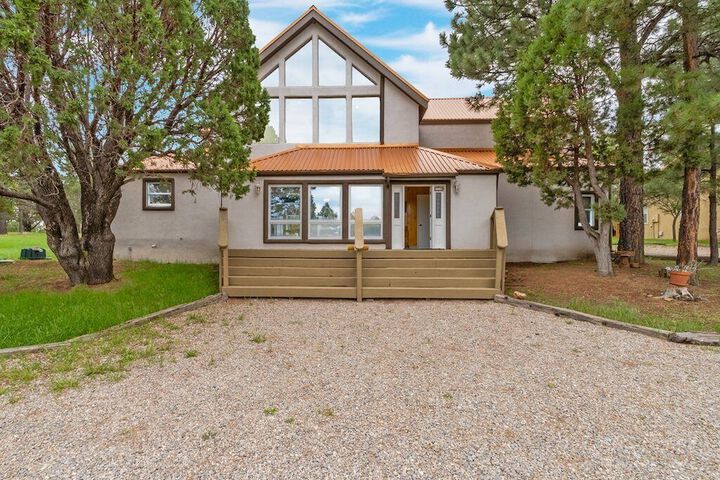 High Mesa Escape Three Bedroom Cabin - thumb 1