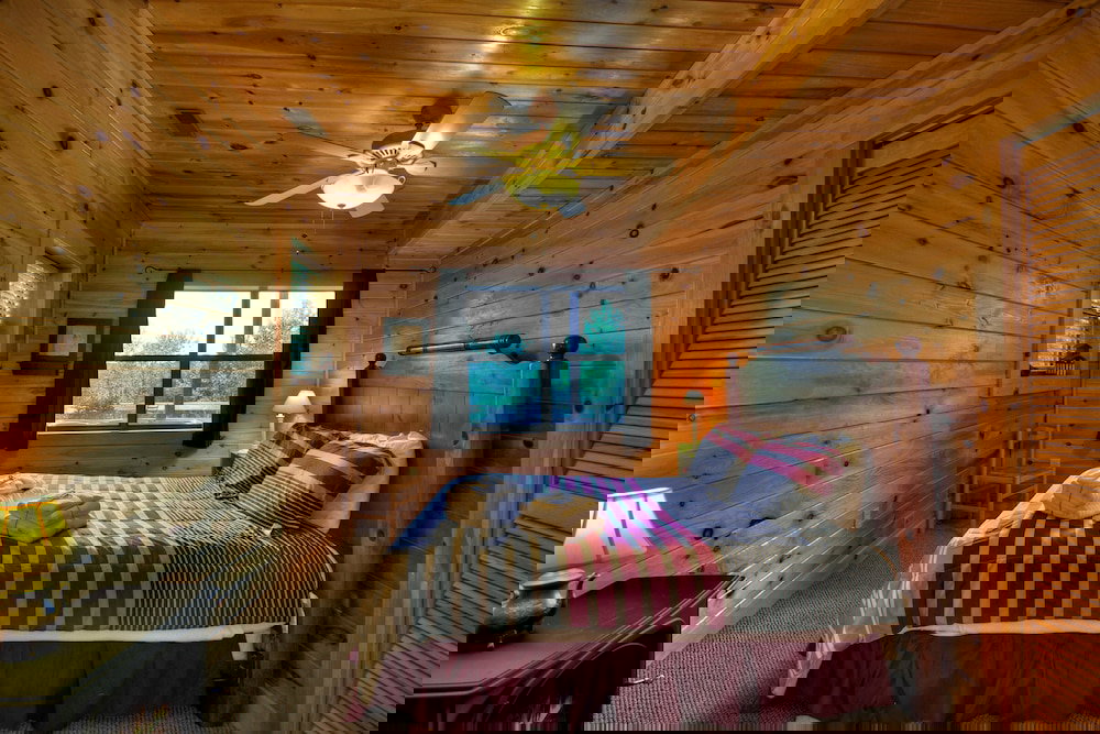 Serenity Now- Secluded Near Toccoa & Ocoee Rivers - thumb 4