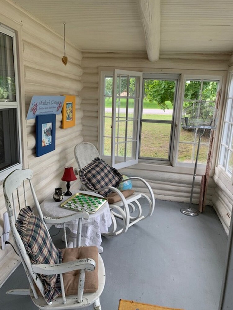 The Purple Martin Inn - thumb 3