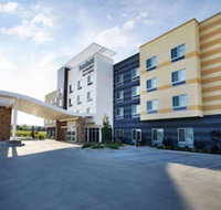 Fairfield Inn  Suites by Marriott Kansas City Belton - Orlando Tourists