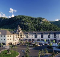 Avon Village - Orlando Tourists