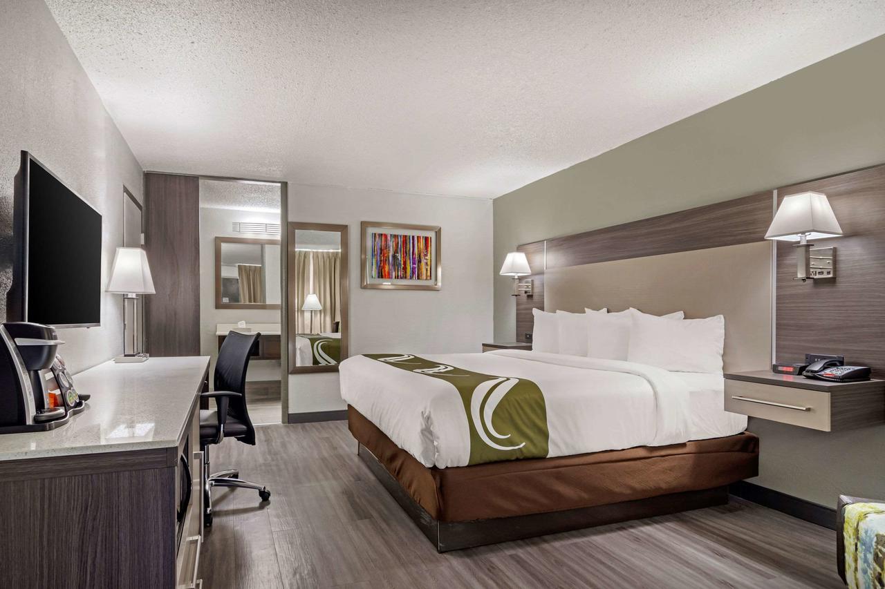 Quality Inn & Suites - thumb 27