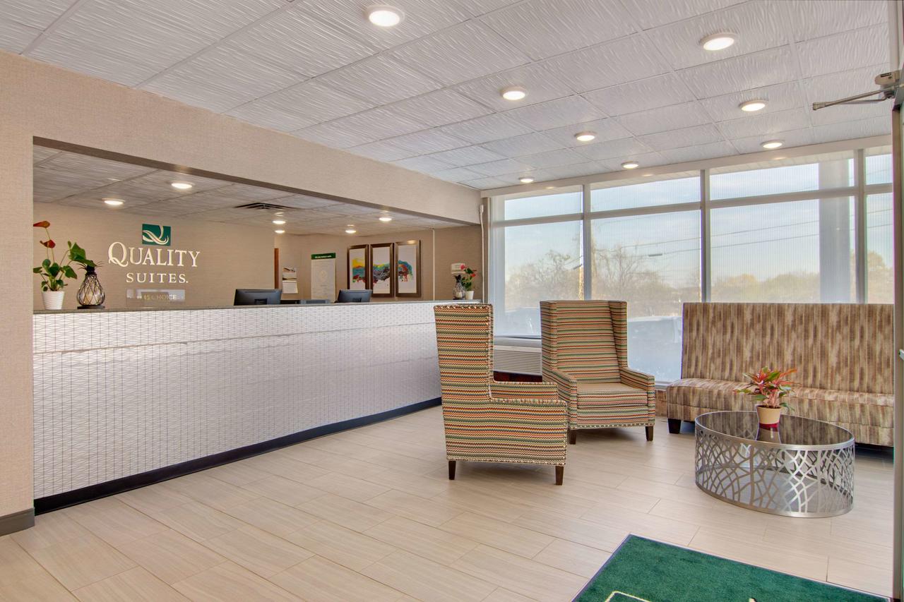 Quality Inn & Suites - thumb 11