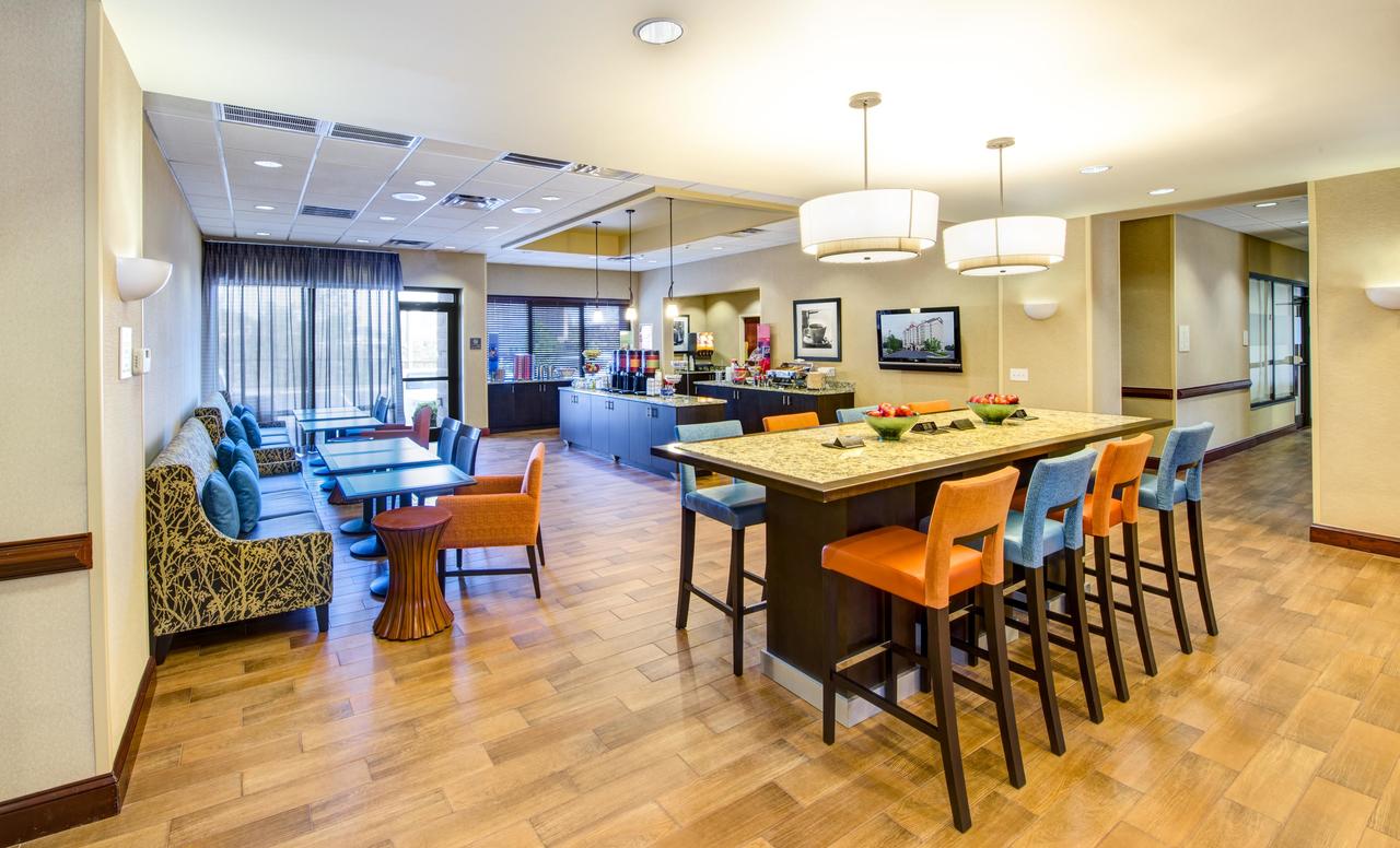 Hampton Inn & Suites Atlanta-Galleria - thumb 5
