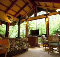 Volcano Village Lodge - Orlando Tourists