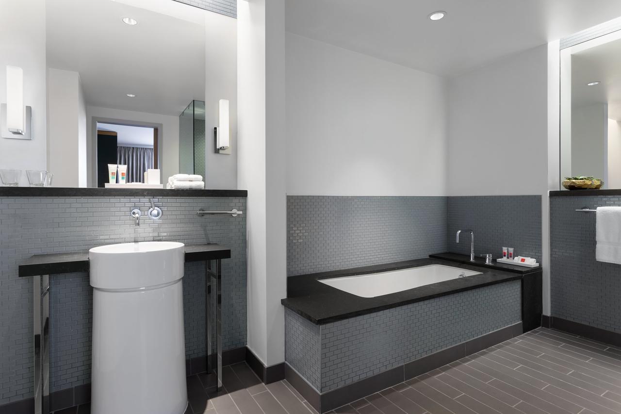 Loews Chicago O'Hare Hotel - thumb 14