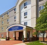 Candlewood Suites Bloomington-Normal - Orlando Tourists
