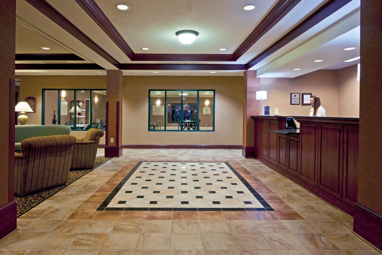 Holiday Inn Express Gas City - thumb 13