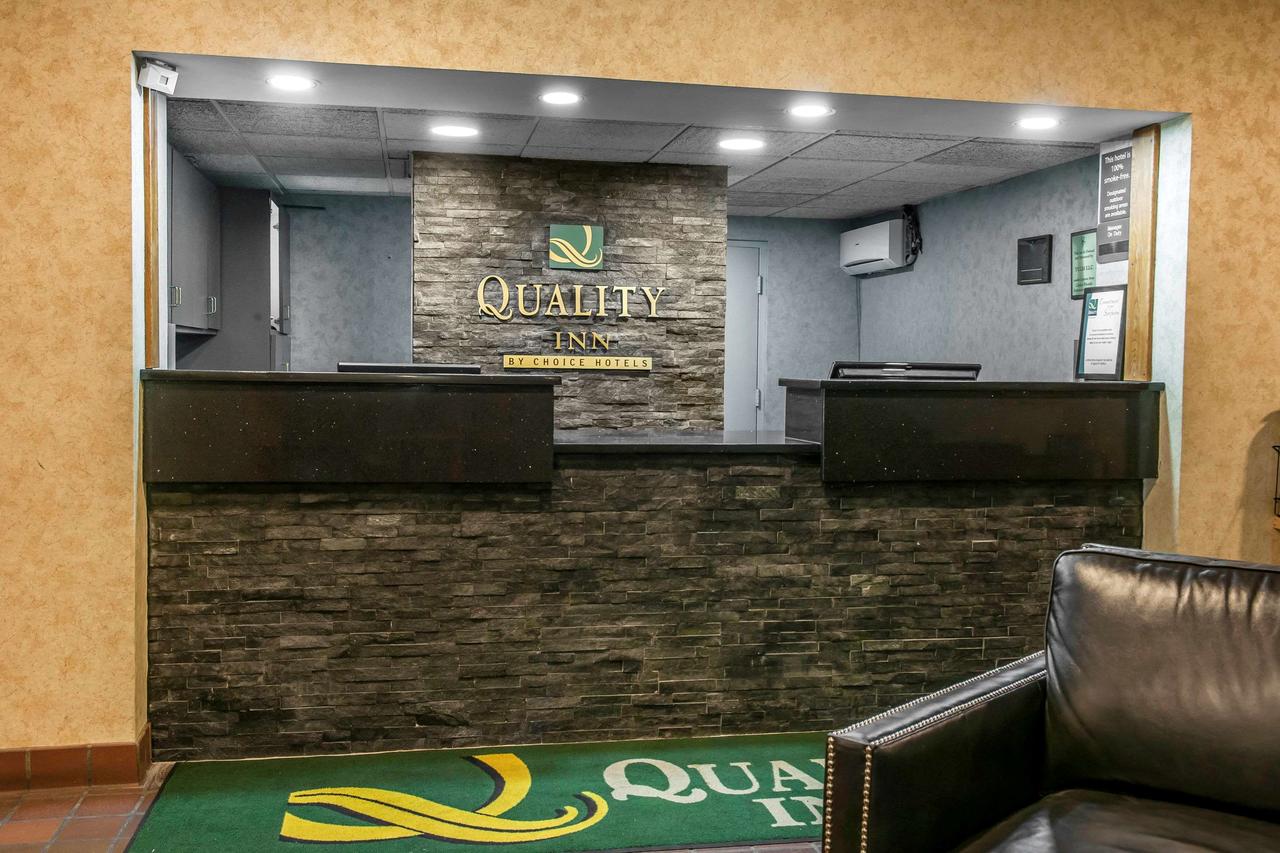 Quality Inn Logansport - thumb 11