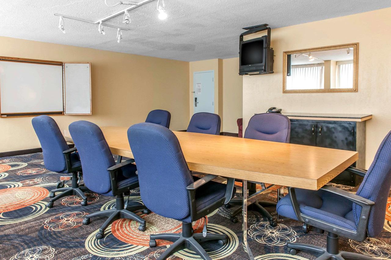 Quality Inn Logansport - thumb 27