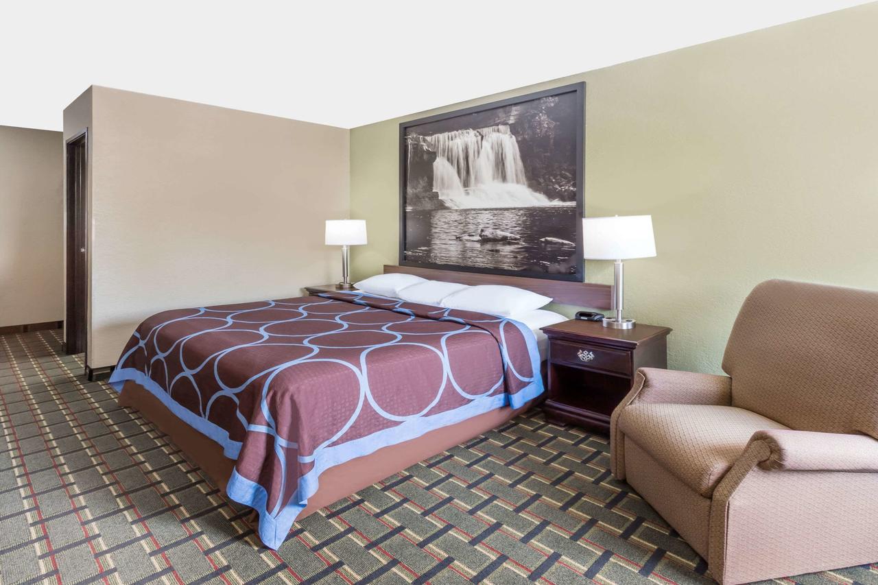 Super 8 By Wyndham Logansport - thumb 12