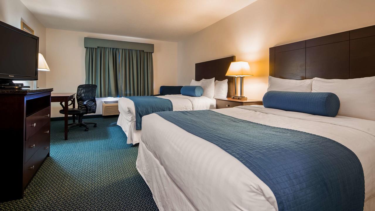 Best Western Plus Gas City - thumb 17