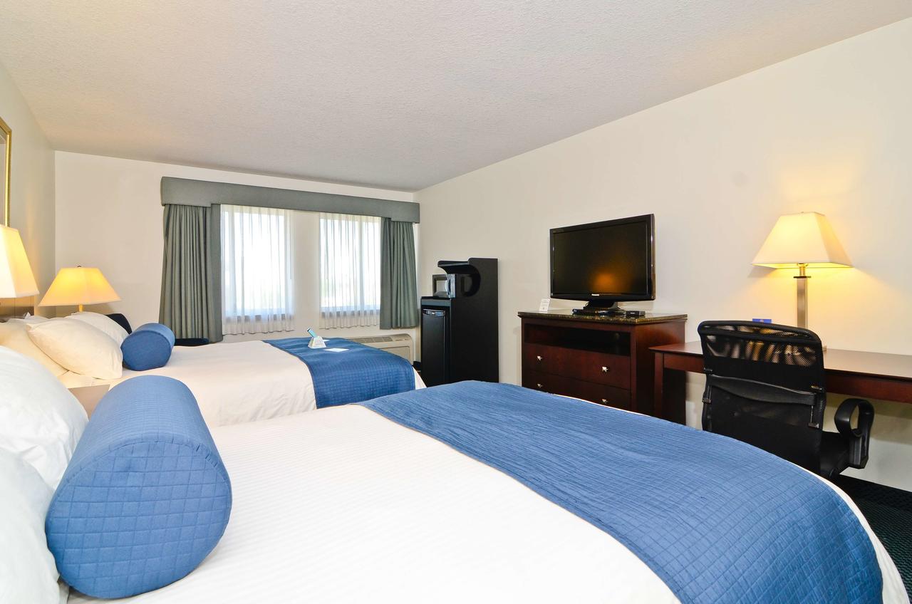 Best Western Plus Gas City - thumb 11