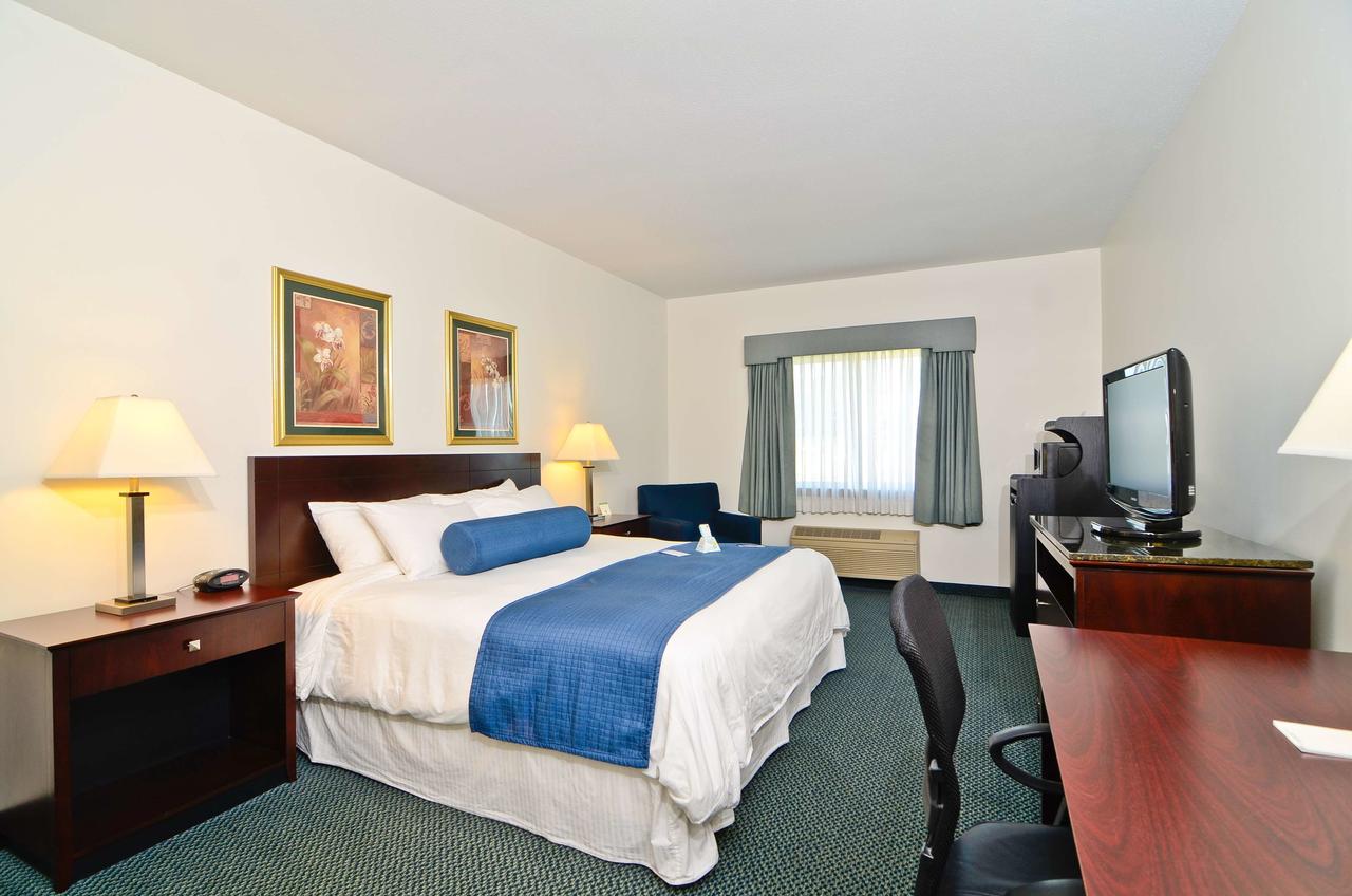 Best Western Plus Gas City - thumb 23