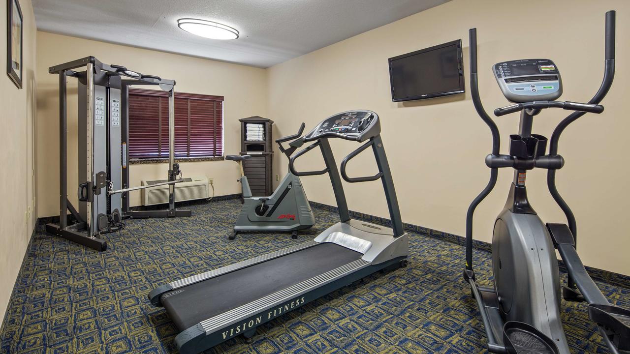 Best Western Plus Gas City - thumb 30