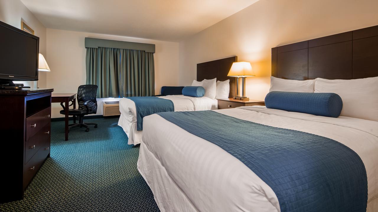 Best Western Plus Gas City - thumb 6