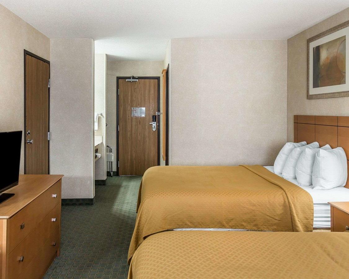 Quality Inn At Collins Road - thumb 21