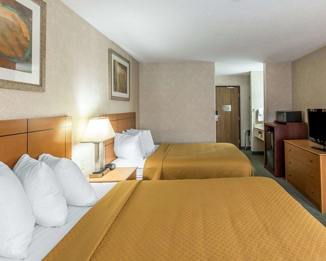 Quality Inn At Collins Road - thumb 1