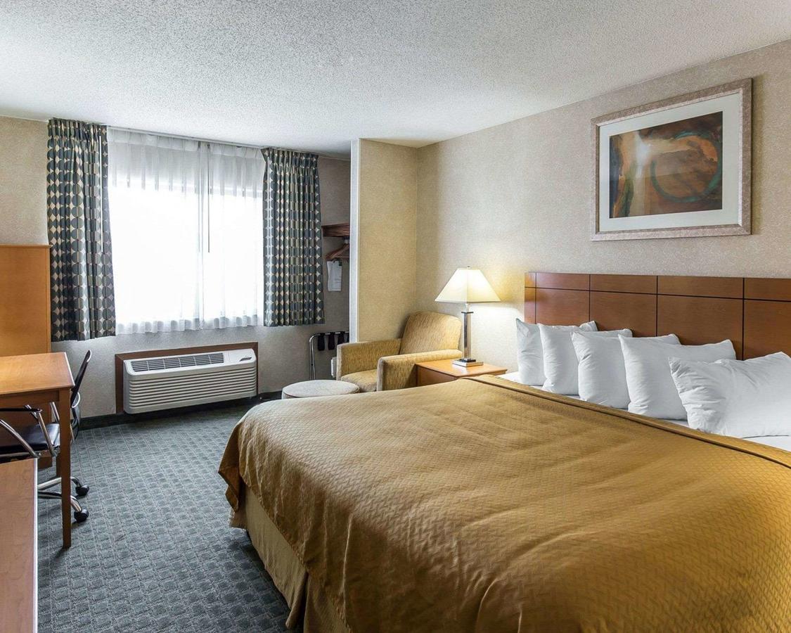 Quality Inn At Collins Road - thumb 24
